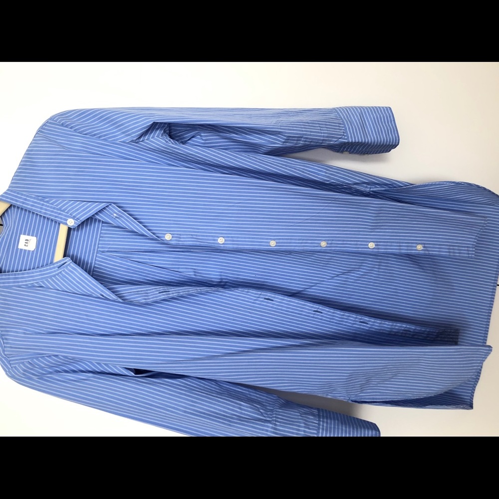 Gap long open side shirt